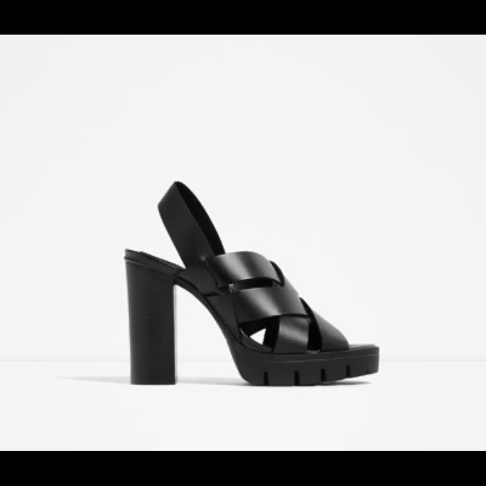 Black heel sandal